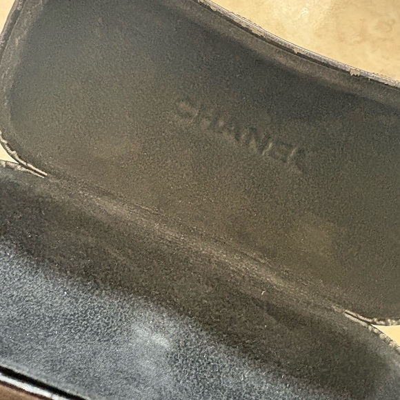 CHANEL sunglasses - Picture 6 of 8
